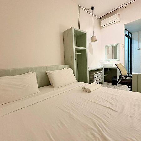 Kim Haus Loft Hotell George Town Exteriör bild