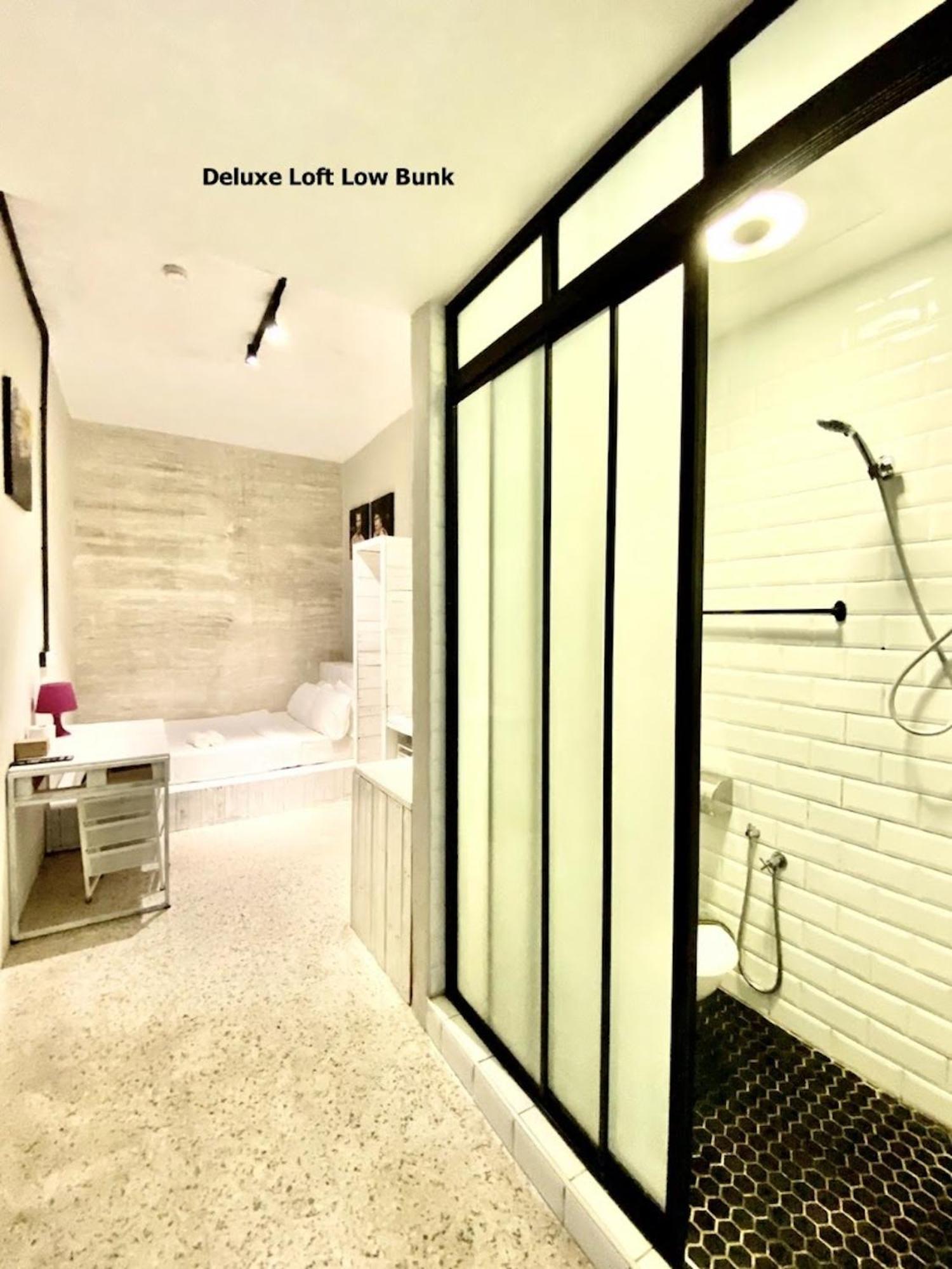 Kim Haus Loft Hotell George Town Rum bild