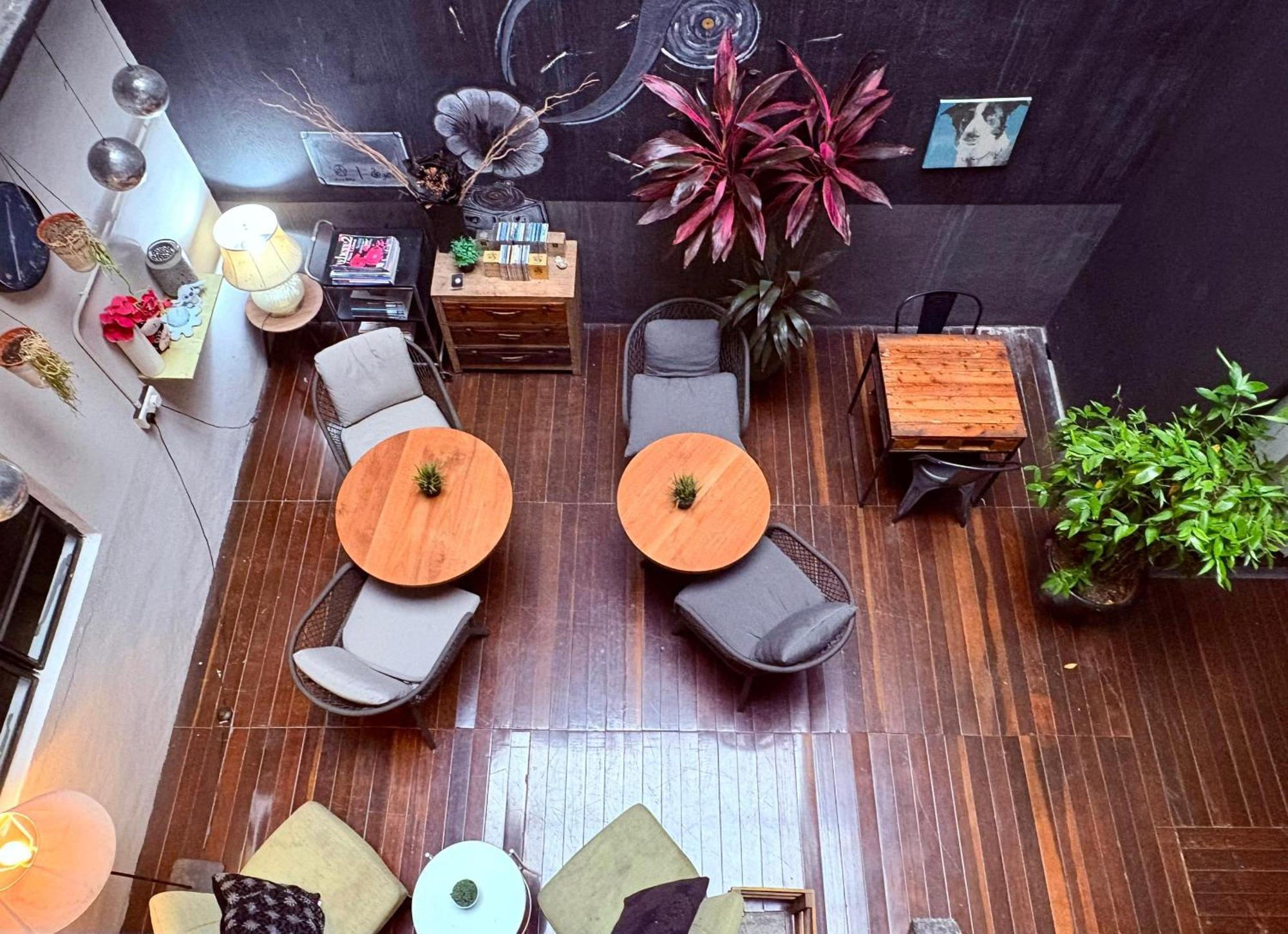 Kim Haus Loft Hotell George Town Exteriör bild