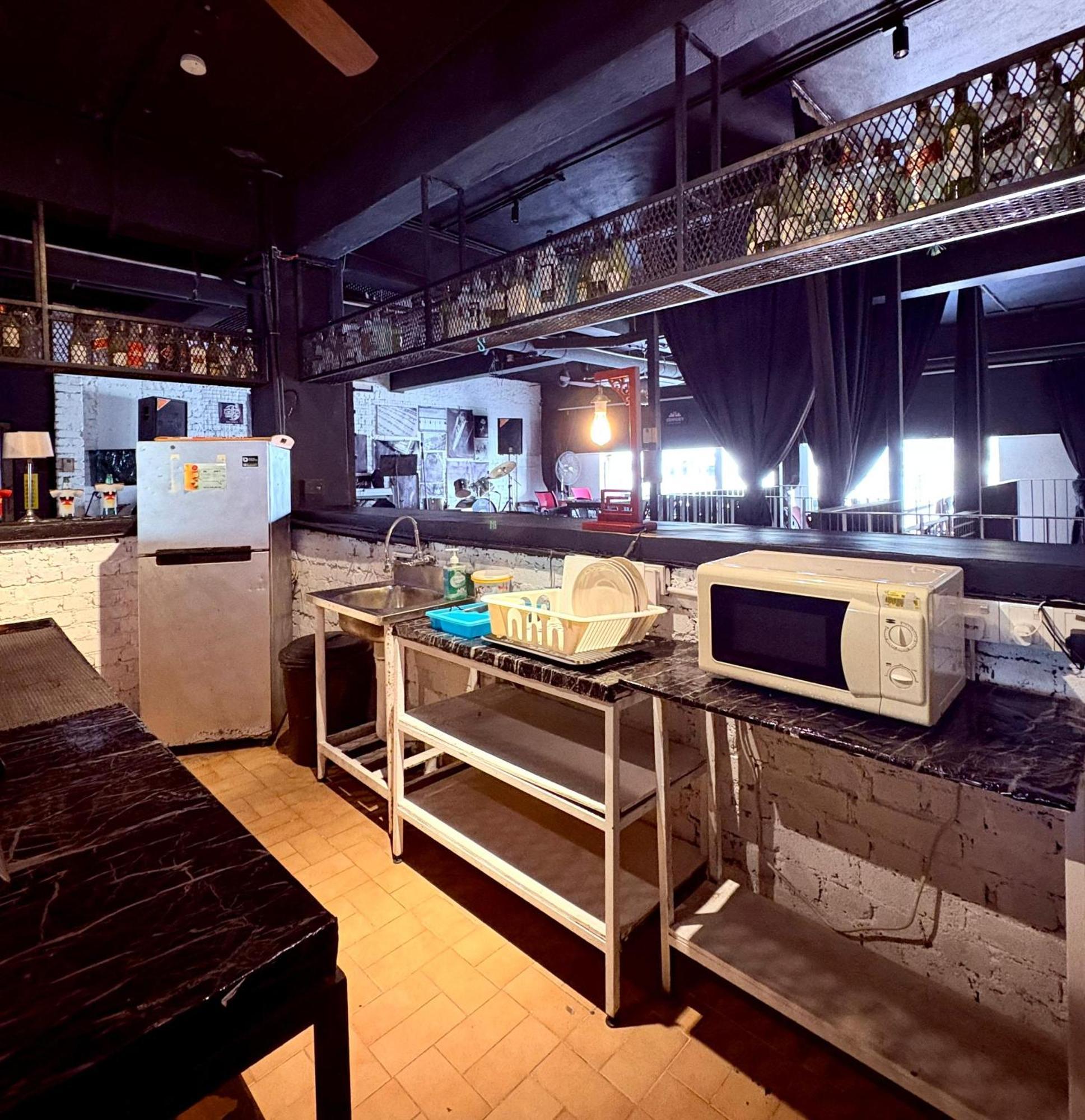 Kim Haus Loft Hotell George Town Exteriör bild